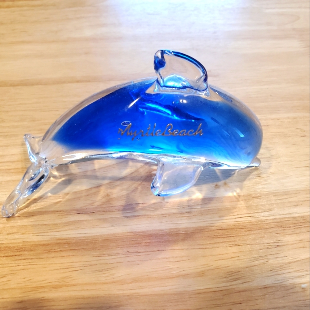 Glass dolphin 🐬
